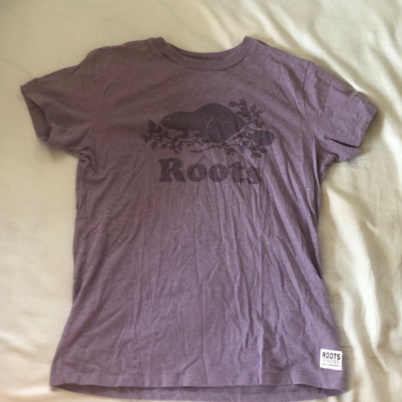 ROOTS purple t-shirt - Picture 1 of 3